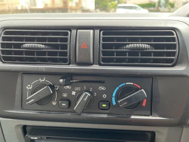 0510982A30260908W00114.jpg