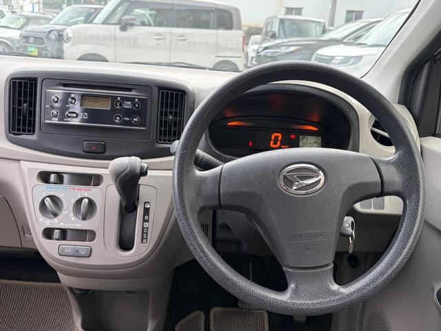 0708271A30260921W00316.jpg