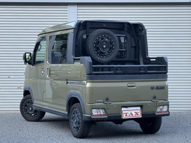 24245166_carP_l_7.jpg