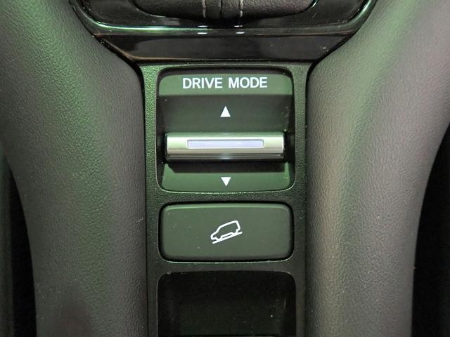 0230024A30260901W00107.jpg