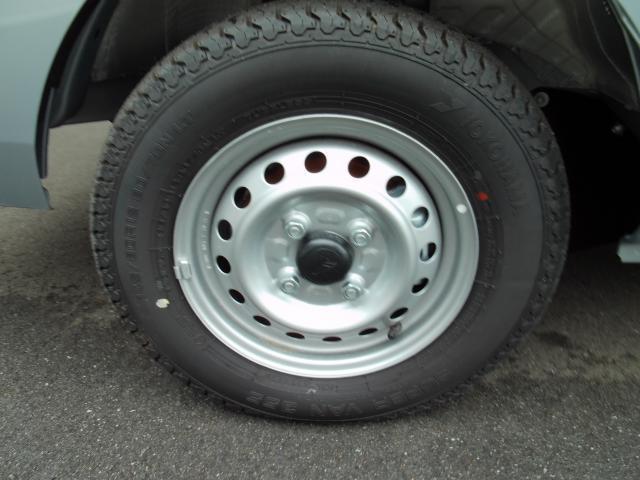 25015546_carP_l_6.jpg