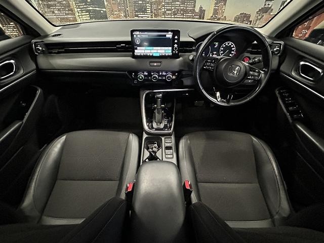 0704328A30260927W00104.jpg
