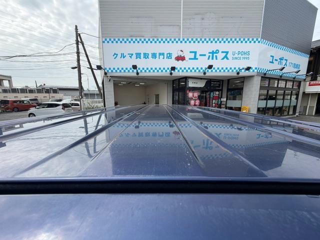 0708538A30260923W00111.jpg