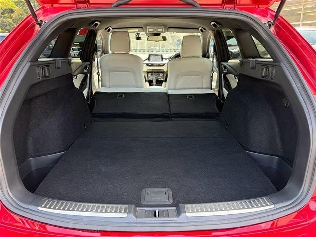26497160_carP_l_11.jpg