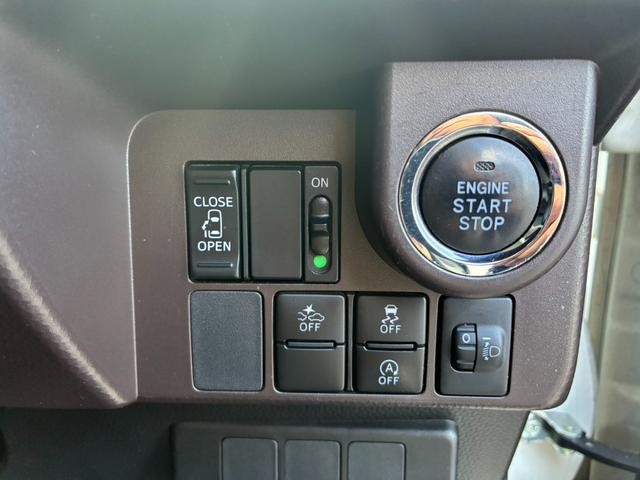 0404372A30260804W00117.jpg