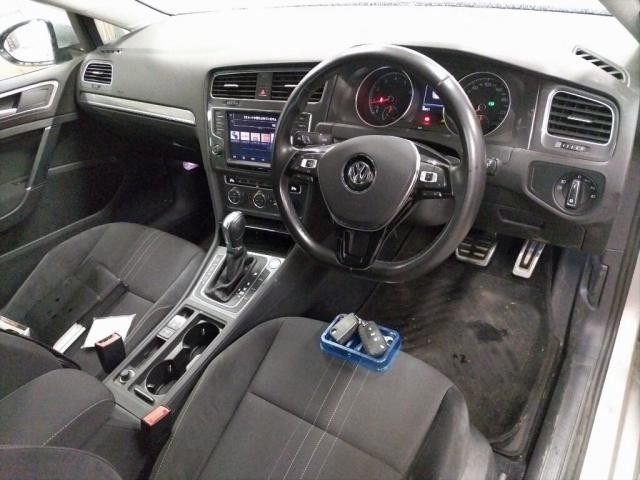 25123114_carP_l_15.jpg