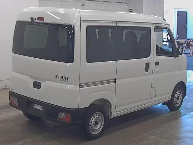 24285111_carP_l_10.jpg