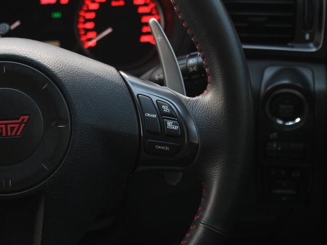 0520046A30260829W00417.jpg