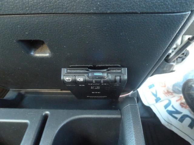 15294548_carP_l_8.jpg