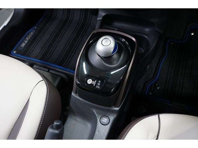1002180A30261028W00110.jpg