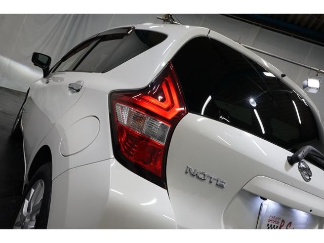1002180A30261028W00119.jpg