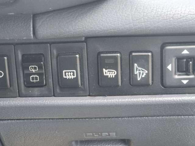 23418612_carP_l_5.jpg