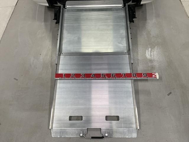 23458591_carP_l_10.jpg