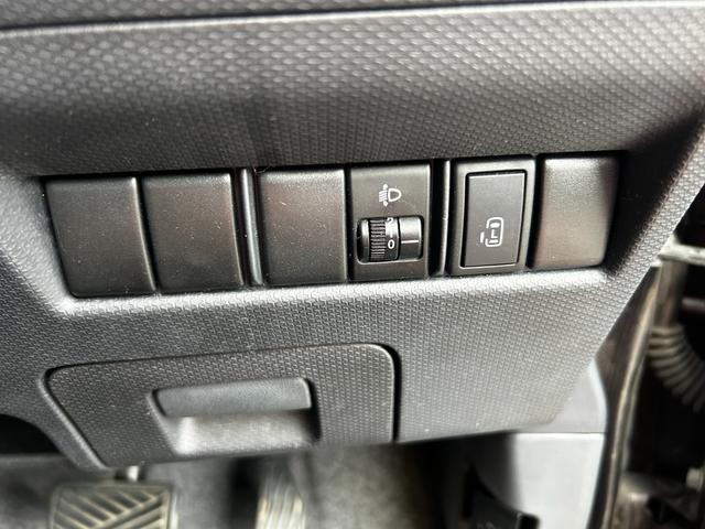 0500312A30260804W00117.jpg