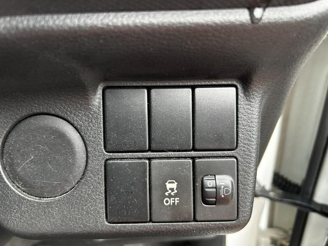 0500312A30260804W00315.jpg
