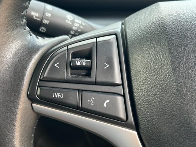 0520182A30260930W00212.jpg