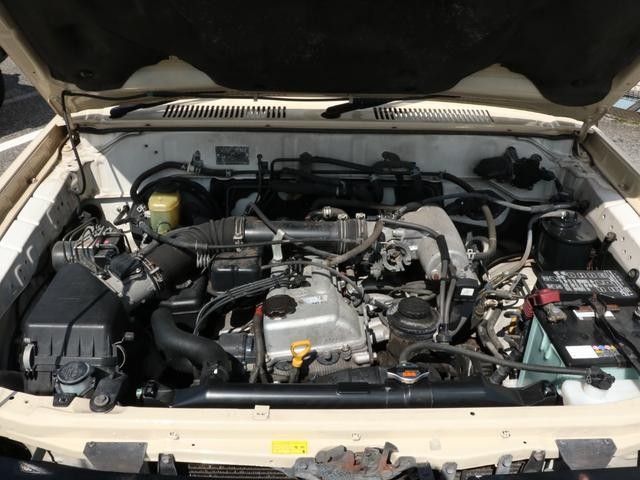 0560694A30260924W00110.jpg