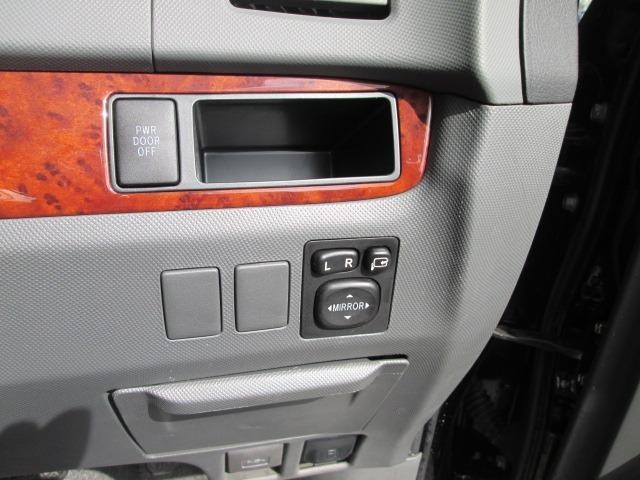0560133A30260601W00316.jpg