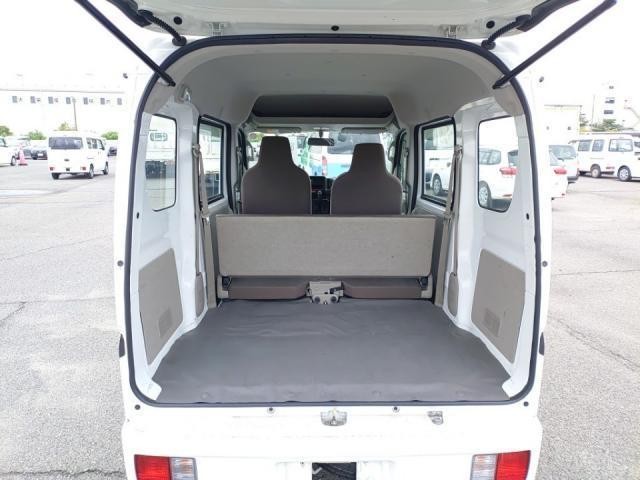 25923355_carP_l_13.jpg