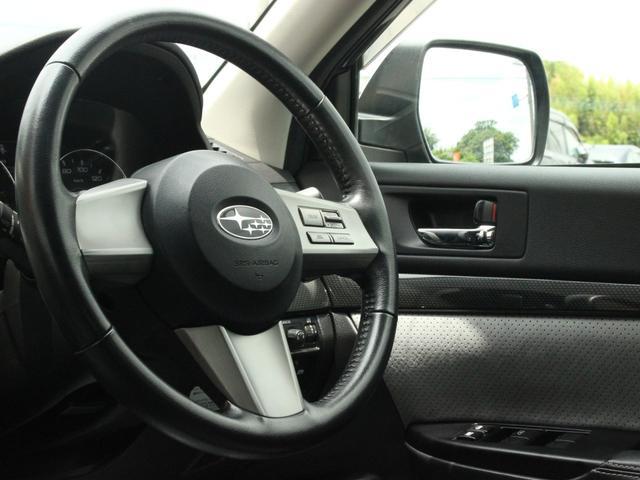 0520029A30260621W00612.jpg