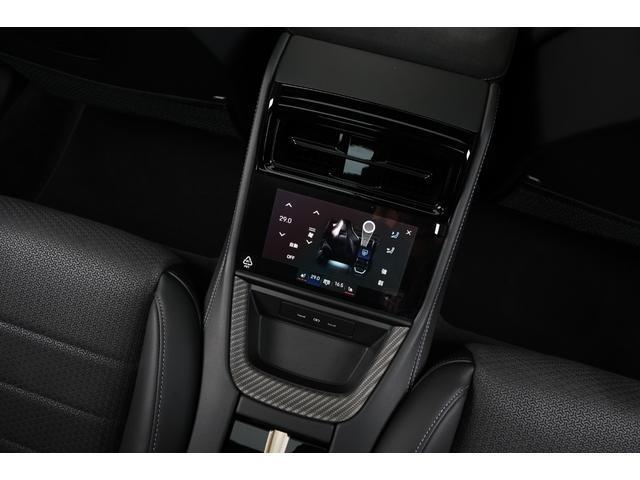 23709093_carP_l_16.jpg