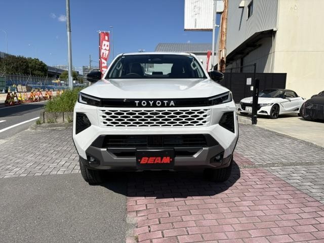 27052619_carP_l_4.jpg