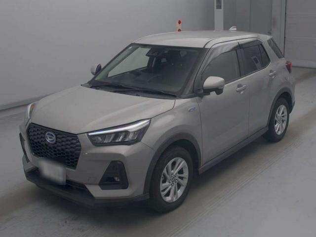 26380972_carP_l_1.jpg