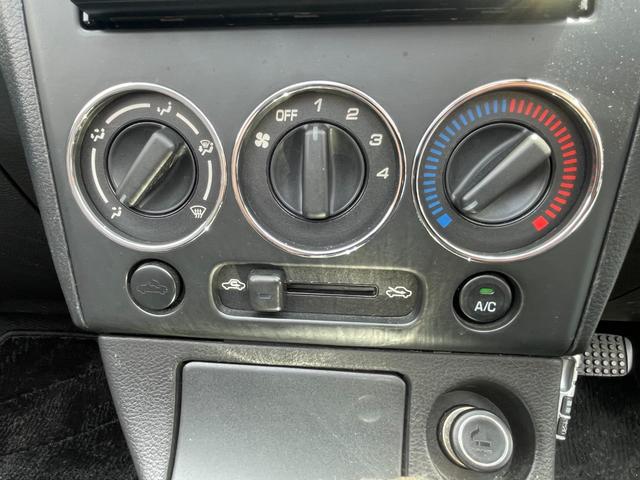 0208333A30260420W00206.jpg