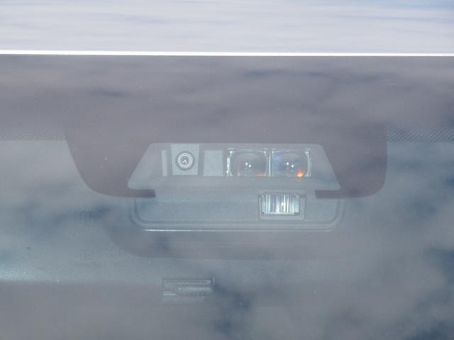 0502524A30260804W00103.jpg
