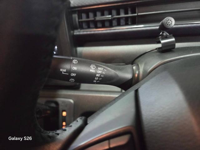0803705A30260810W00113.jpg