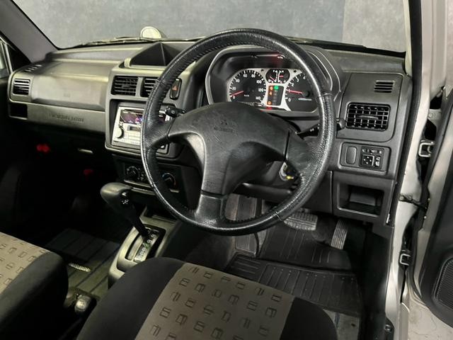 0710163A30260825W00118.jpg