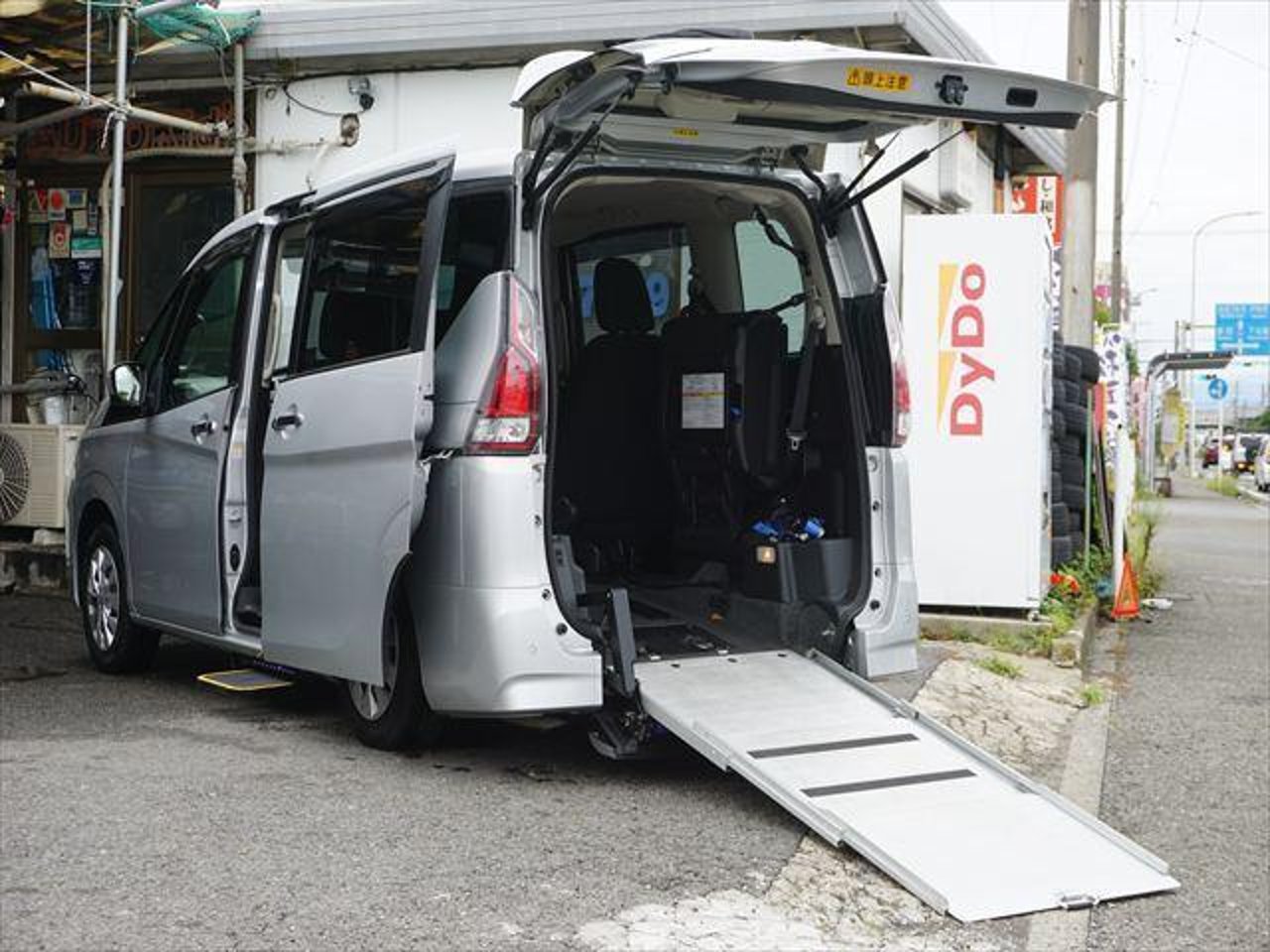 2020 Nissan Serena Standard for sale in Kenya