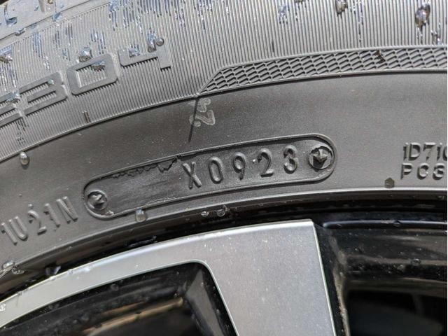 0903935A30260812W00108.jpg