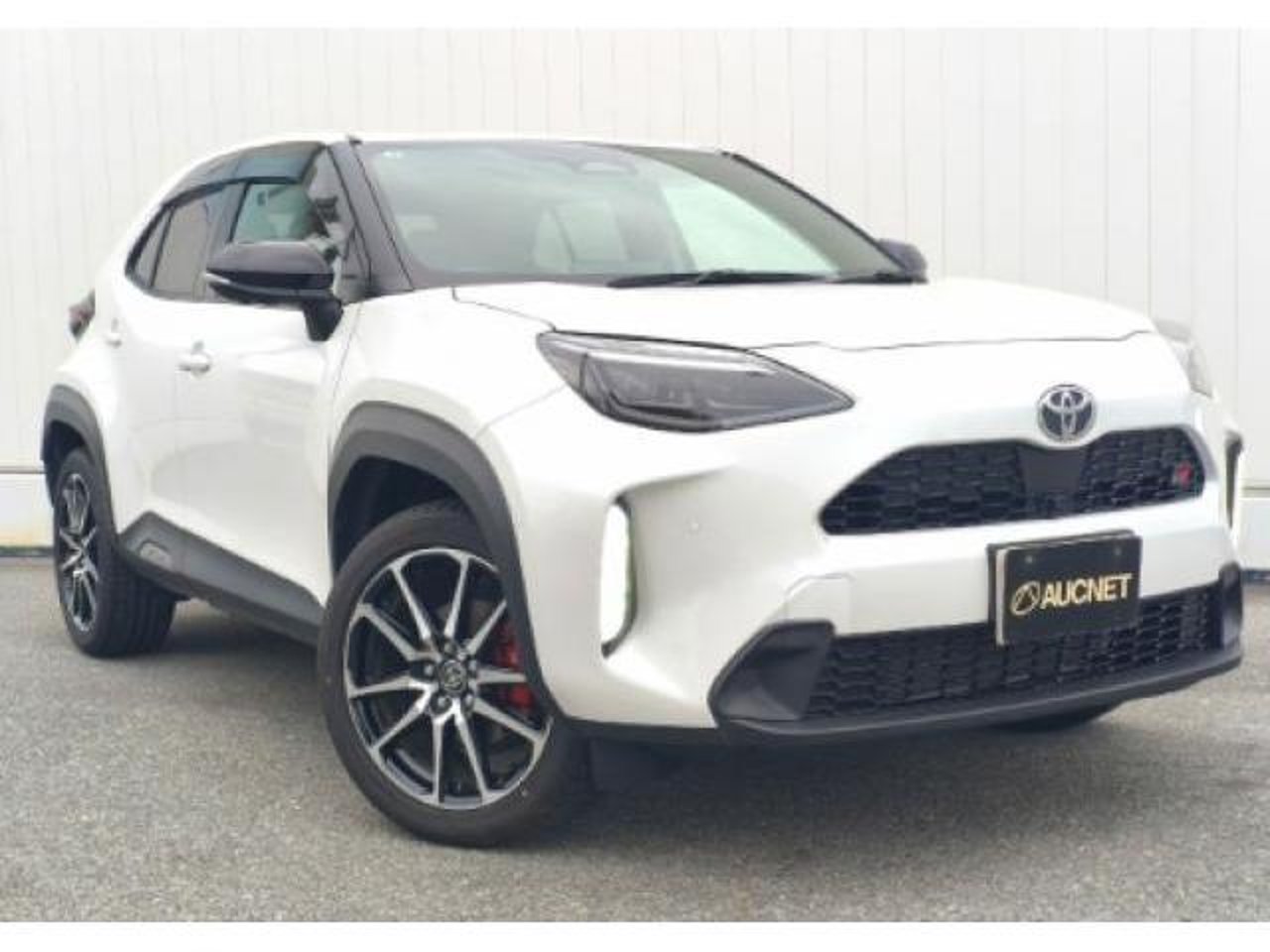 2025 Toyota Yaris, photo 1 of 1