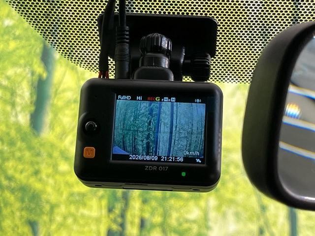 25774391_carP_l_10.jpg