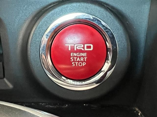 0505027A30260816W01013.jpg