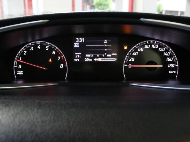 0520655A30260828W00916.jpg