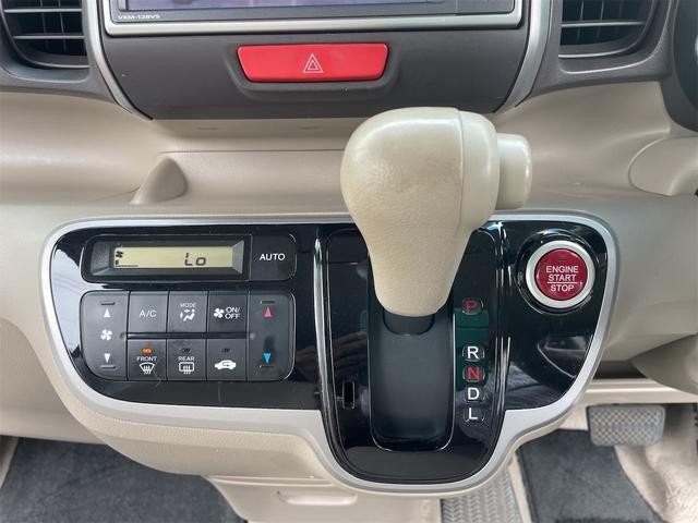 0508493A30260901W00318.jpg