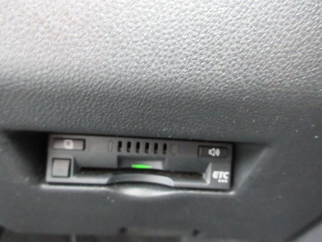 0541410A30260420W00310.jpg