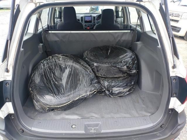 26251400_carP_l_13.jpg