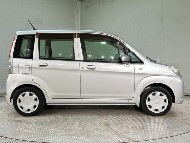 25051267_carP_l_8.jpg