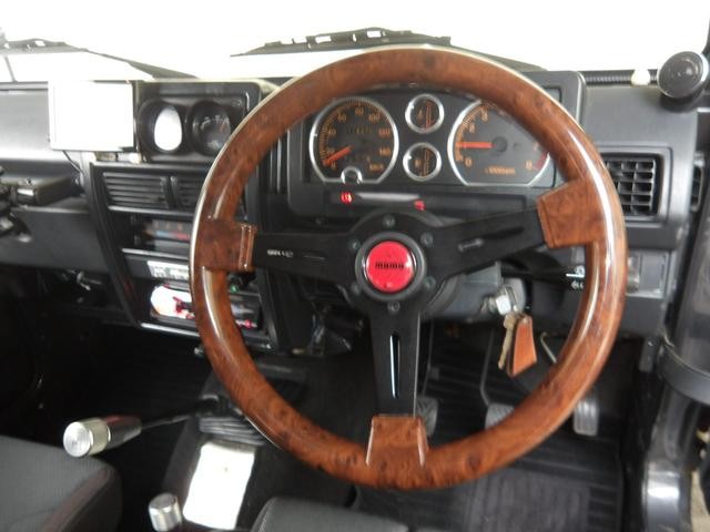 0511105A30260508W01302.jpg