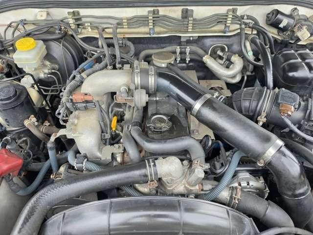 26399920_carP_l_6.jpg
