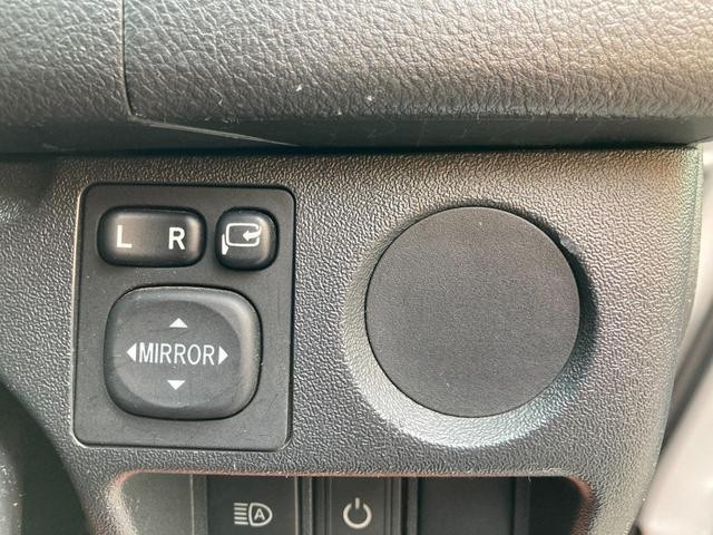 0801942A30260420W00117.jpg