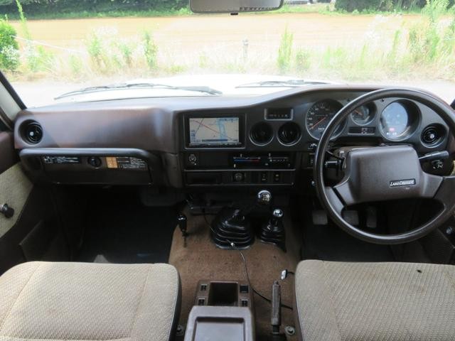 0506994A30260816W00103.jpg