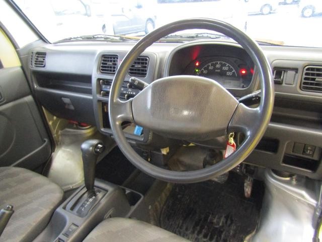 0530123A30260825W01611.jpg