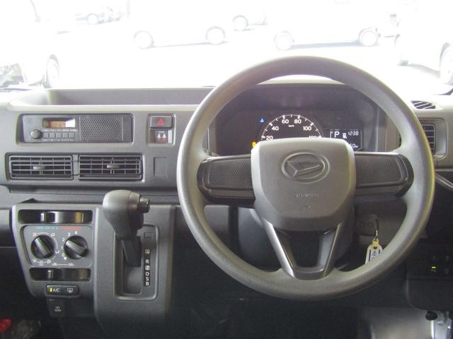 0530123A30260825W01711.jpg