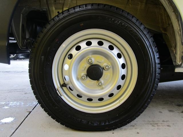0530123A30260825W01717.jpg