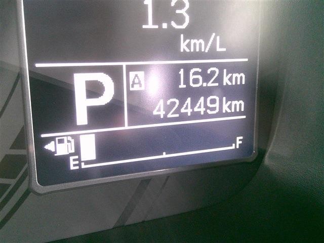 25308975_carP_l_3.jpg