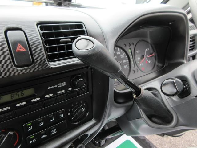 0540197A30260908W00115.jpg